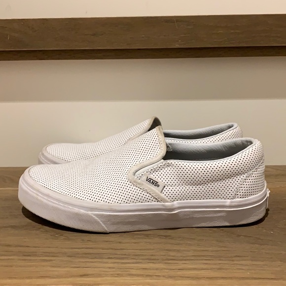 Vans (7) slip on leather sneaker - Picture 1 of 4